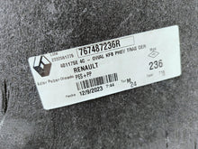 Load image into Gallery viewer, Renault Megane IV E-TECH PHEV HYBRYDA 20- NADKOLE PRAWY TYŁ 767487236R