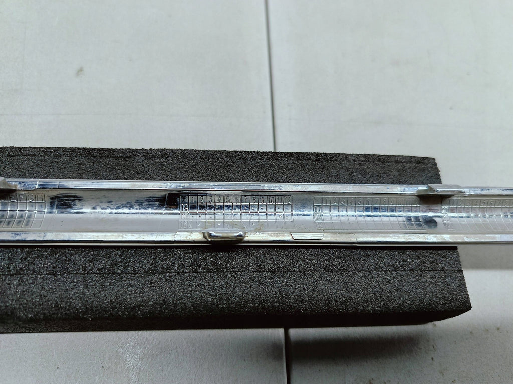 Mercedes-Benz E W213 16- LISTWA OZDOBNA CHROM ZDERZAKA TYŁ A2138850321