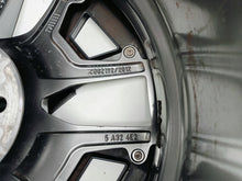 Laden Sie das Bild in den Galerie-Viewer, BMW 5 i5 G60 G61 23- ALUFELGE 19''x8.5'' 5x112 ET29 5A324D8