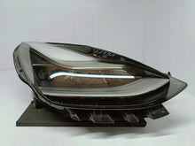 Laden Sie das Bild in den Galerie-Viewer, Tesla Model 3 LIFT Y 20- LAMPA PRAWA PRZÓD PRZEDNIA FULL LED 1514953-20-E