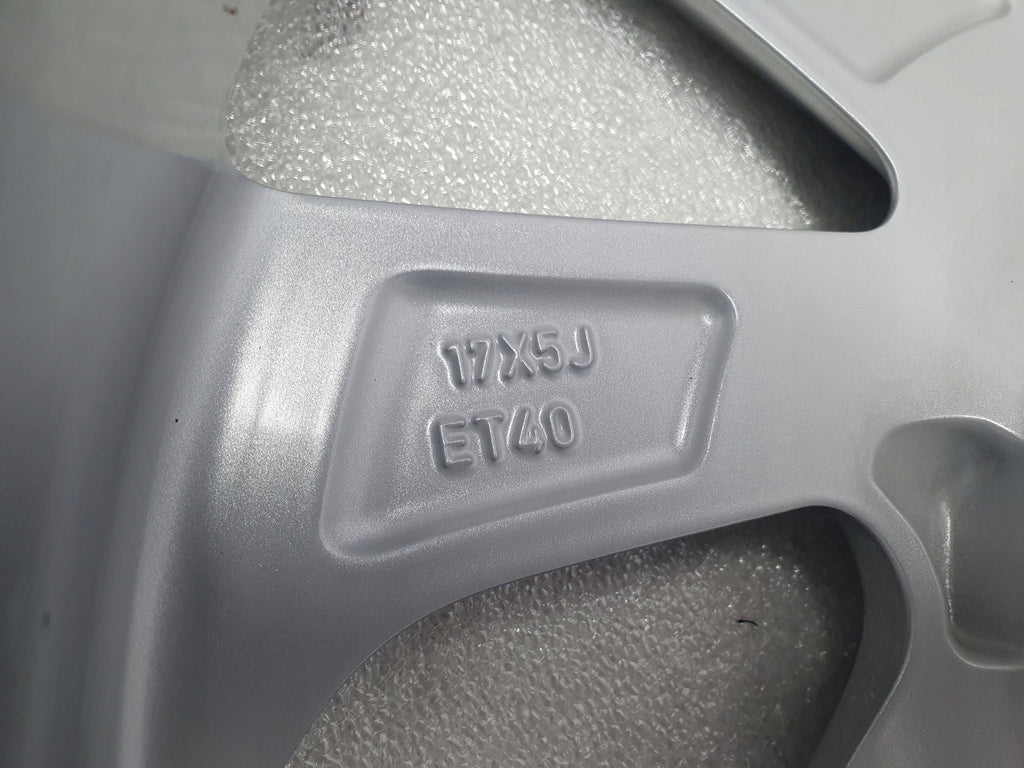 Toyota Aygo X FELGA ALUMINIOWA 17 CALI 17''X5'' ET40 4X100 OE CMS1210-4