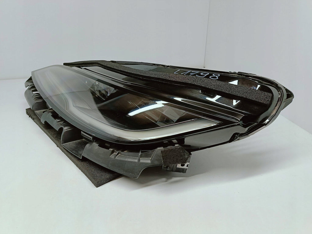 TESLA MODEL 3 LIFT HIGHLAND 23- HEADLIGHT LEFT FRONT FULL LED EU 1760888-00-E