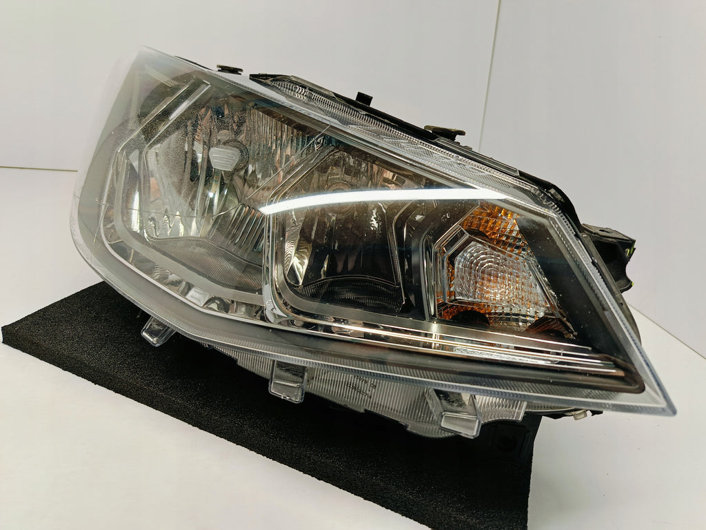 SEAT IBIZA V 6F1 17- LAMPA PRAWA PRZÓD PRZEDNIA ZWYKŁA+LED 6F19410116A