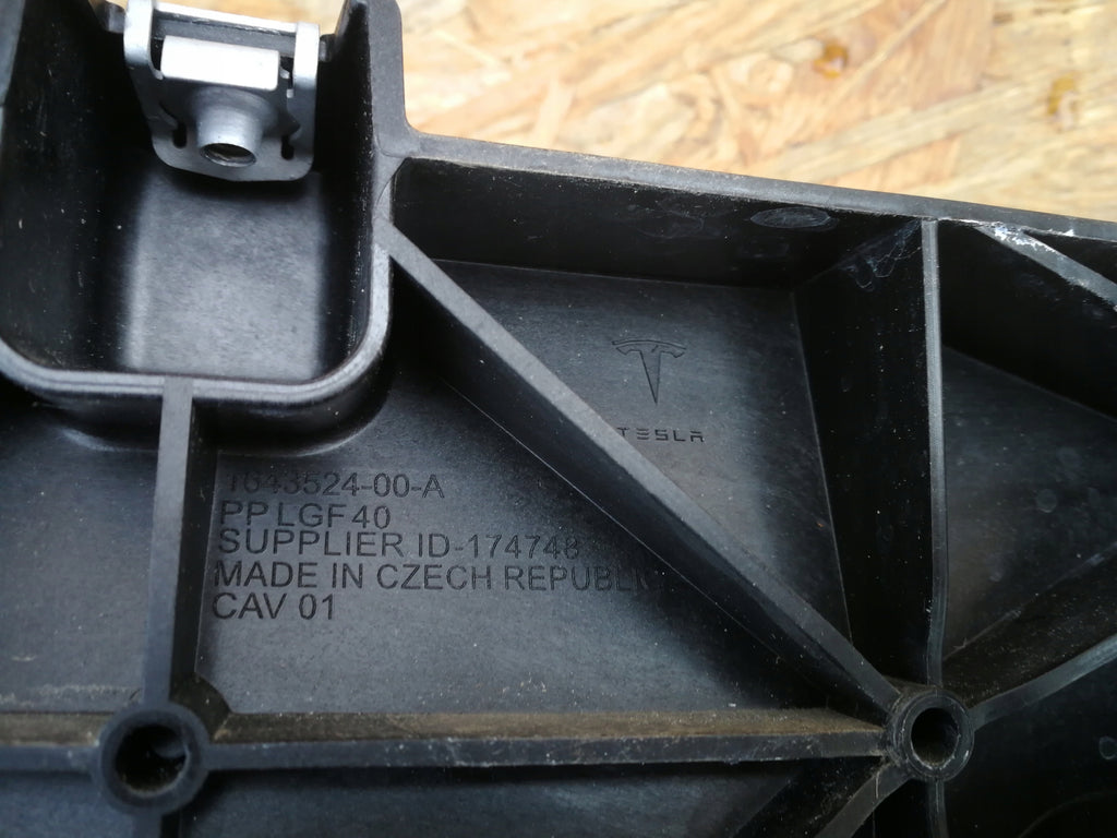 TESLA MODEL Y 20- WZMOCNIENIE PASA PRZEDNIGO CZOŁOWE STELAŻ 1643521-00-B