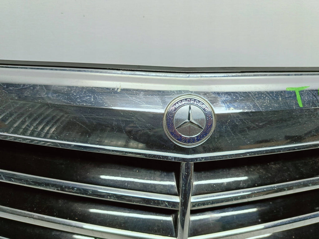Mercedes-Benz E W212 09- ATRAPA GRILL ZDERZAKA PRZEDNIEGO A2128800583