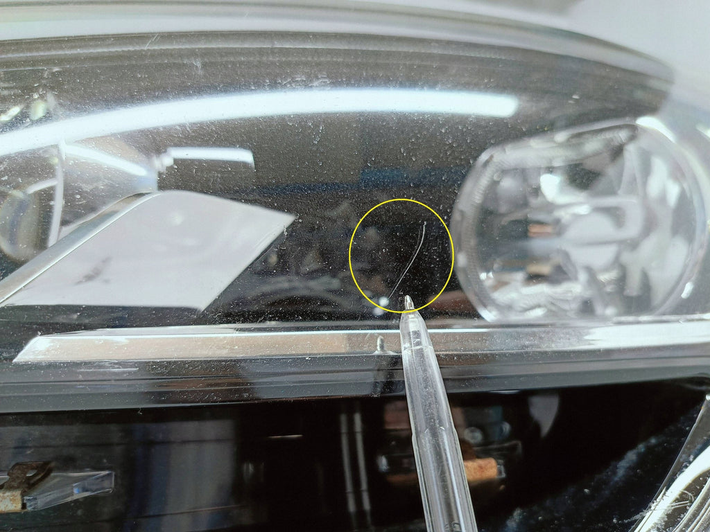 Renault Megane IV 16- LAMPA LEWA PRZÓD PRZEDNIA ZWYKŁA H7+LED 260602792R