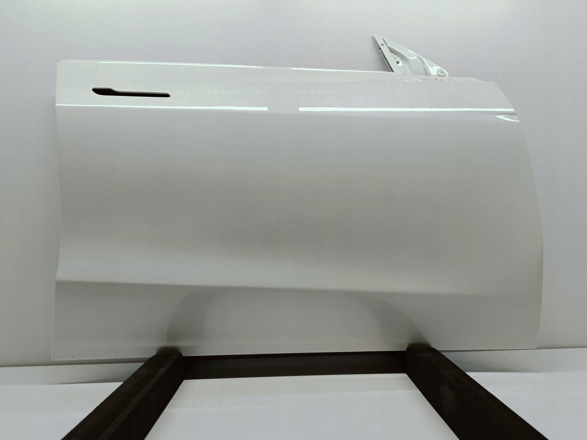 Tesla Model Y Tür Vorne Rechts 20-24 1493538-00-D — Foto 6 von 15