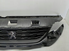 Load image into Gallery viewer, Peugeot Partner IV 4 18- ATRAPA GRILL ZDERZAKA PRZEDNIEGO 9818281980
