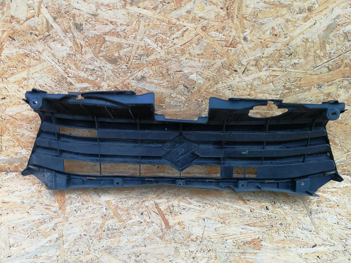 Suzuki Celerio 14- Grille Grille Grille Front Bumper 71741-84M0 — photo 6 of 9