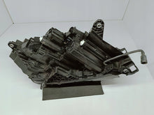 Laden Sie das Bild in den Galerie-Viewer, Skoda Enyaq iV 20- SCHEINWERFER LINKS VORNE VOLL LED CRYSTAL 5LB941015A