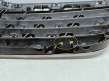 Laden Sie das Bild in den Galerie-Viewer, Mercedes-Benz E W212 09- ATRAPA GRILL ZDERZAKA PRZEDNIEGO A2128800583