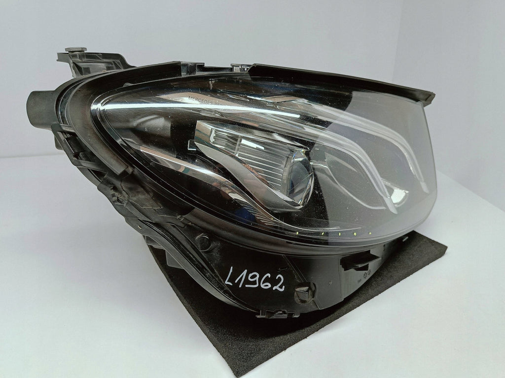Mercedes-Benz W213 16- SCHEINWERFER RECHTS VORNE VOLL-LED PERFORMANCE A2139064004KZ