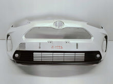 Laden Sie das Bild in den Galerie-Viewer, Toyota Yaris Cross 20- STOSSSTANGE VORNE 52119-0DC20