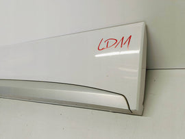 Seat Ateca 16- LISTWA DRZWI PRAWY PRZÓD PRAWA PRZEDNIA 575854940E
