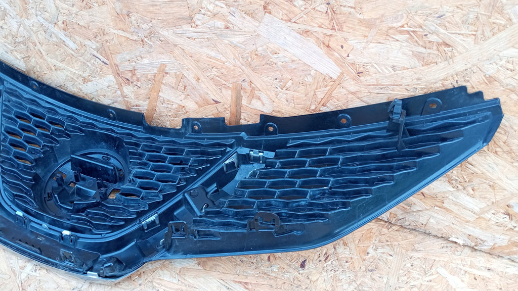 NISSAN QASHQAI II J11 13-17 KÜHLERGRILL GITTER 623124EA0D