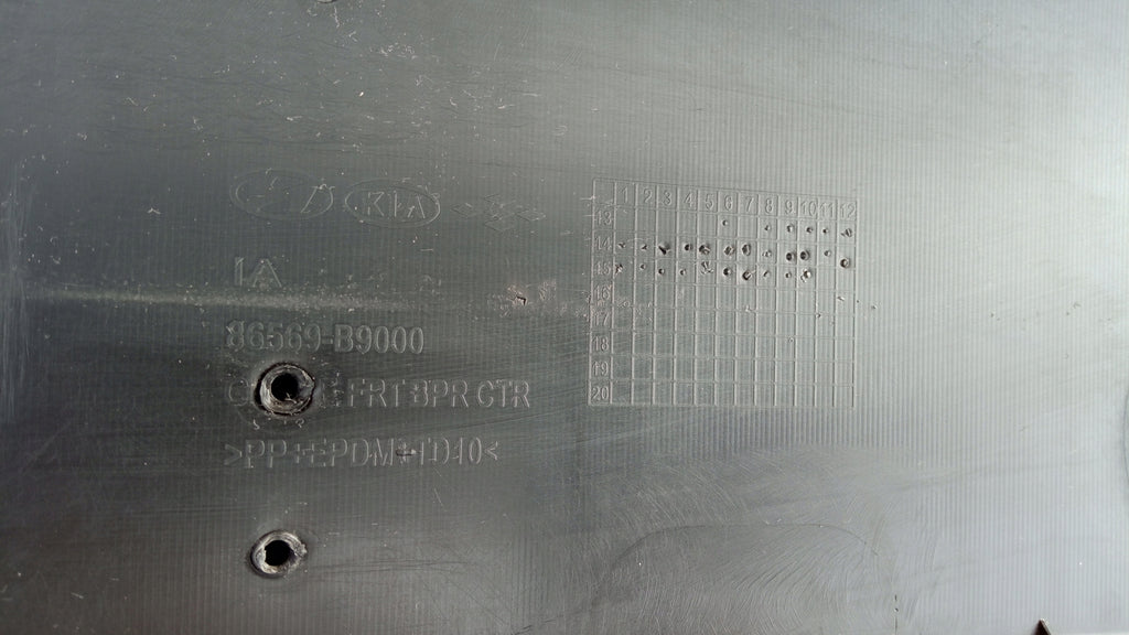 HYUNDAI I10 II 2 13- ATRAPA KRATKA GRILL 86569-B9000