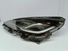 Laden Sie das Bild in den Galerie-Viewer, Tesla Model 3 LIFT Highland 23- SCHEINWERFER LINKS VORN FULL LED EU 1760888-00-H