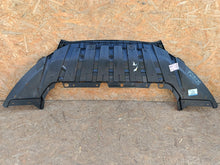 Laden Sie das Bild in den Galerie-Viewer, FORD FOCUS MK3 14- UNTERFAHRSCHUTZPLATTE VORNE NEU F1EB-17B769-AA