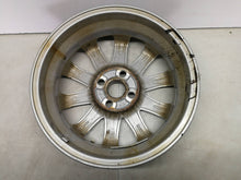 Laden Sie das Bild in den Galerie-Viewer, Toyota Aygo II ALUFELGE 15 ZOLL 15x4.5 ET35 4x100 PW457-0H003