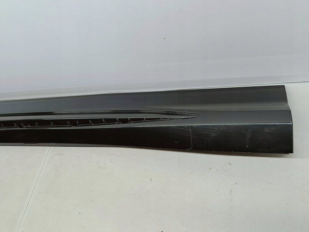 Audi Q3 II 18- TÜRZIERLEISTE VORNE RECHTS 83A853960