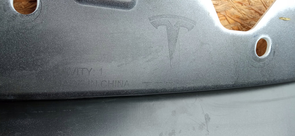 TESLA MODEL 3 HL HIGHLAND 23- STOSSSTANGE VORNE 1781565-11-B