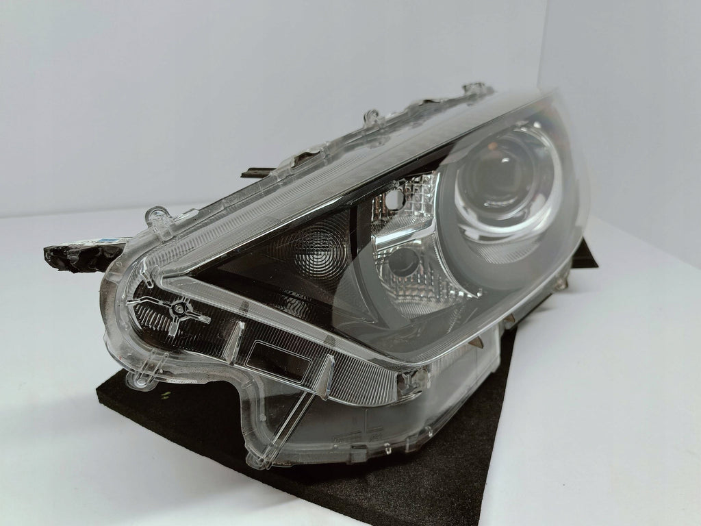 TOYOTA YARIS IV 4 19- SCHEINWERFER LINKS VORNE LINSE KOITO K0-6 EU