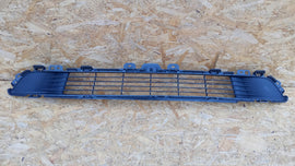 TESLA MODEL Y 20- GRILLE INFÉRIEURE CALANDRE