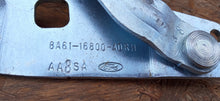 Load image into Gallery viewer, FORD FIESTA MK7 08- ZAWIAS MASKI POKRYWY SILNIKA PRAWY NOWY 8A61-16800-AD