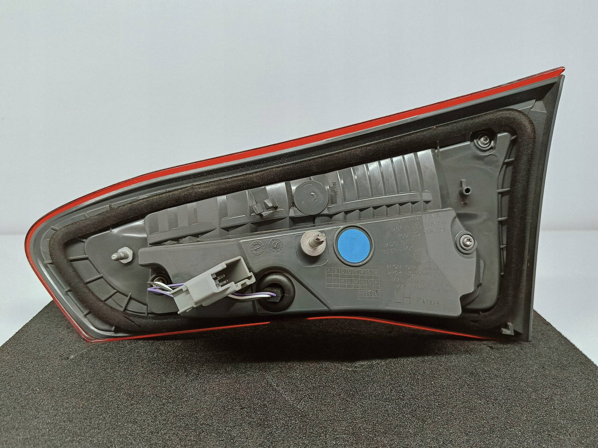 Ford Focus MK4 IV Kombi 18- Lampa Klapy Bagażnika Lewa Tył JX7B-13A603-Hc — zdjęcie 11 z 15