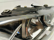 Załaduj zdjęcie do przeglądarki galerii, SEAT IBIZA V 6F1 17- LAMPA PRAWA PRZÓD PRZEDNIA ZWYKŁA+LED 6F19410116A