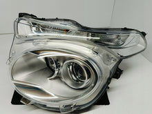 Laden Sie das Bild in den Galerie-Viewer, CITROEN C1 II 14- SCHEINWERFER LINKS NORMAL LINSE 81150-0H170