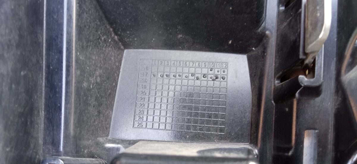 Nissan Qashqai II J11 Lift 17- Kühlergrill Grill Vorderen Stossstange 62310HV00A — Foto 14 von 16