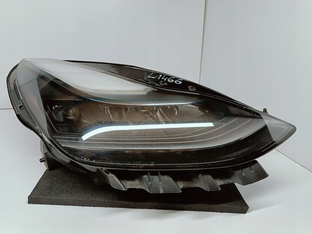 TESLA MODEL 3 M3 LIFT Y MY 20- LAMPA PRAWA PRZÓD FULL LED EU 1514953-00-D