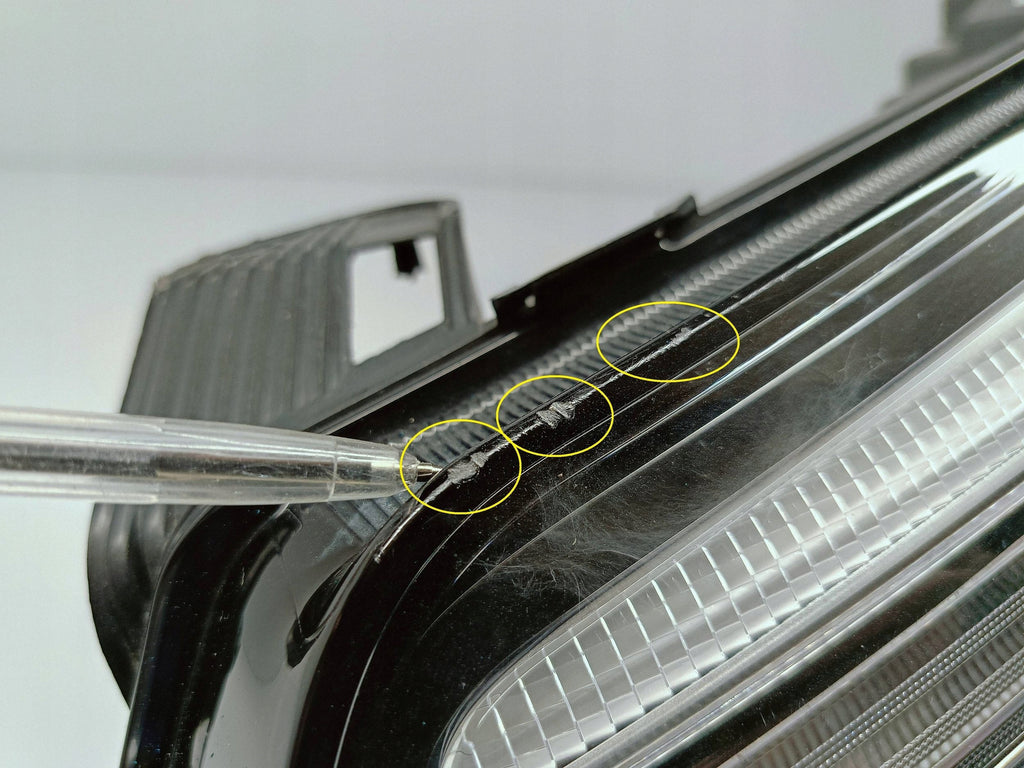 Renault Master III LIFT IV 19- LAMPA LEWA PRZÓD PRZEDNIA 260607867R