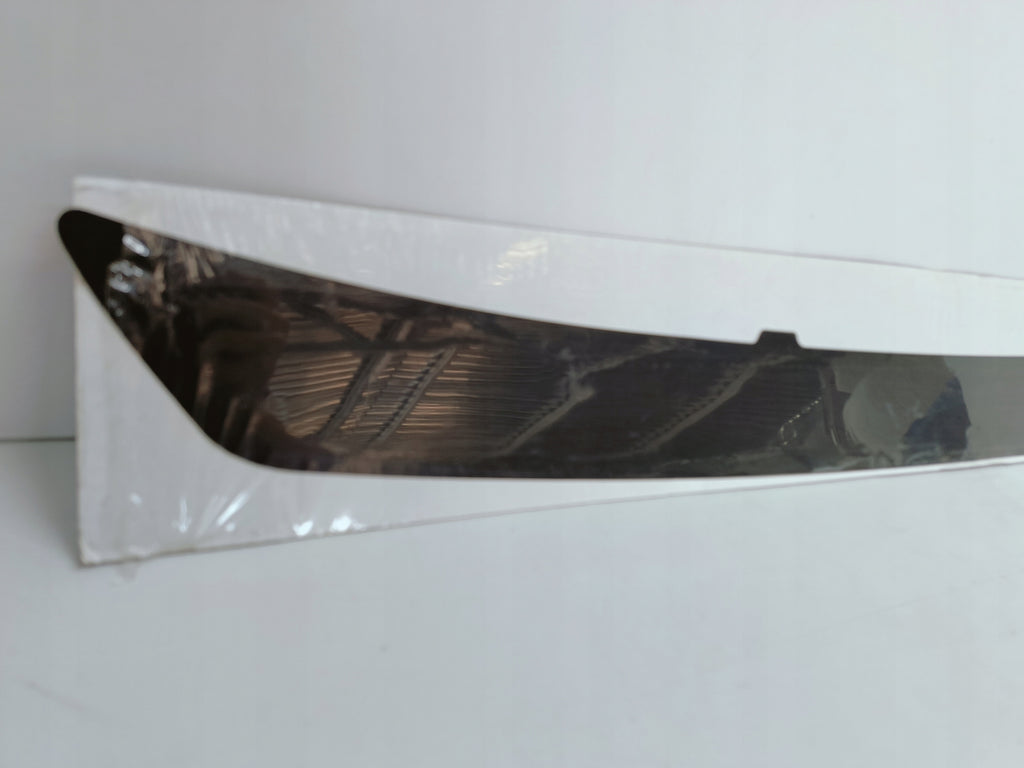 TOYOTA YARIS – AUFKLEBER SCHUTZFOLIE HECKSTOSSFÄNGER PZ438-B0183-00