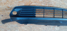 Załaduj zdjęcie do przeglądarki galerii, TOYOTA YARIS CROSS 20- DOKŁADKA KRATKA SPOILER ZDERZAKA PRZÓD 52129-0D080