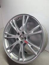 Laden Sie das Bild in den Galerie-Viewer, Tesla Model Y MY ALUFELGE 19 ZOLL 19x9.5 ET45 5x114.3 1188222-00-C