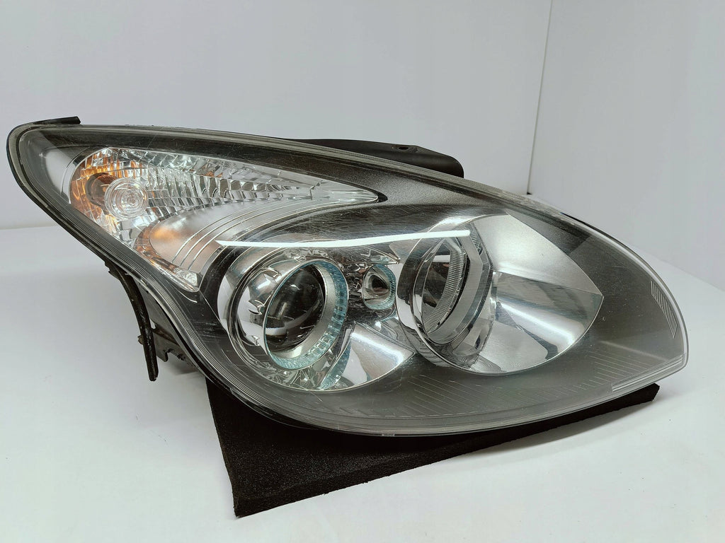 Hyundai i30 I LIFT 10- LAMPA PRAWA PRZÓD PRZEDNIA EU 92102-2R000