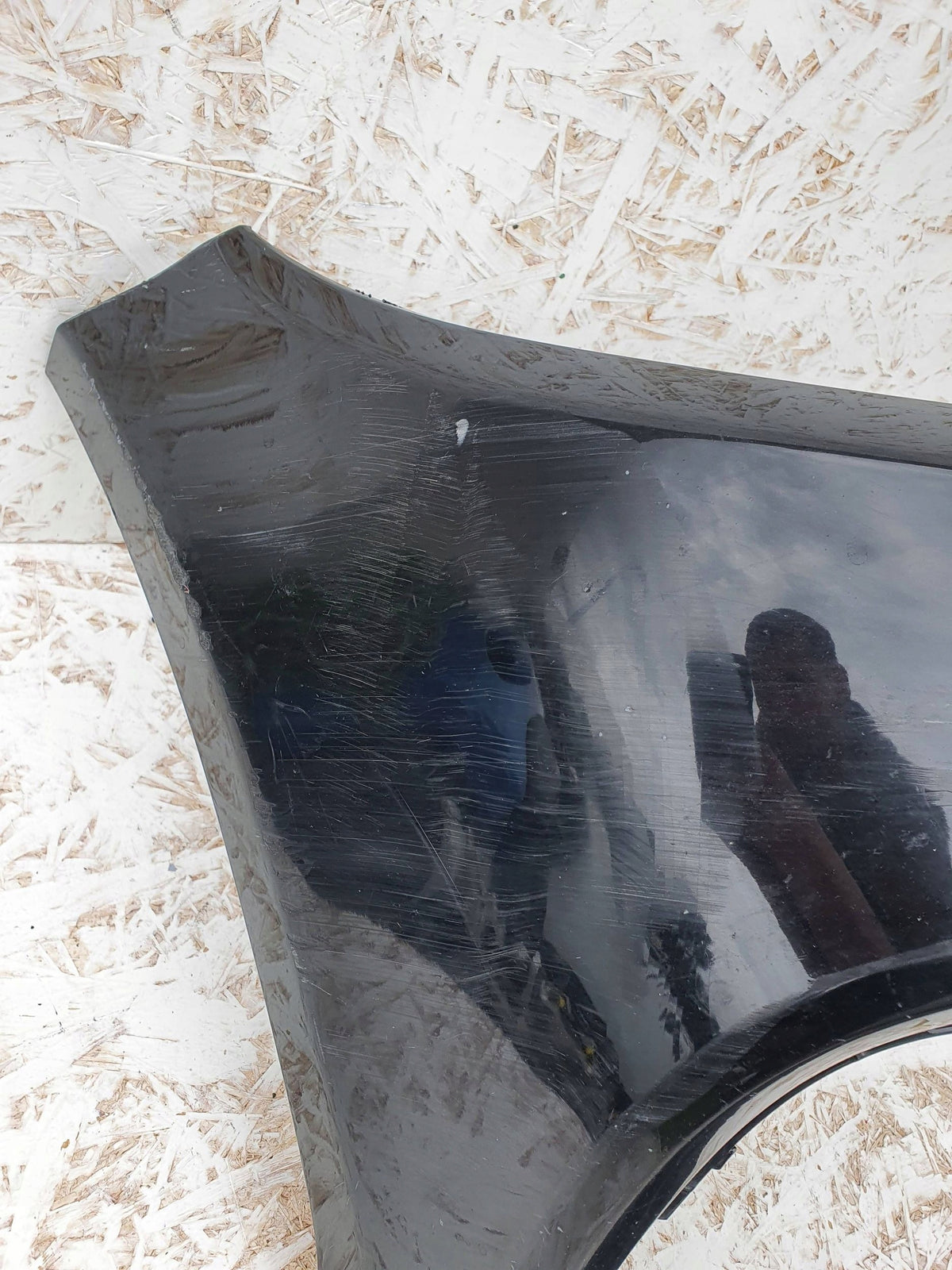 C Class 205 Front Bumper Front Without Czujników 2058800125 — photo 5 of 9