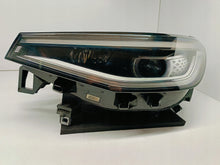 Laden Sie das Bild in den Galerie-Viewer, VW ID.4 ID4 20- SCHEINWERFER LINKS VORNE VOLL-LED IQ.LIGHT EU 11B941035K