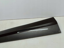Load image into Gallery viewer, Hyundai Kona MK2 II SX2e 23- LISTWA NAKŁADKA DRZWI LEWA PRZÓD 87725-HF010