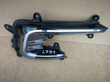 Laden Sie das Bild in den Galerie-Viewer, VOLKSWAGEN PASSAT B8 14- HALOGEN DRL LED LINKS VORNE 3G0941055A