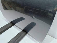 Laden Sie das Bild in den Galerie-Viewer, NISSAN LEAF II 2 17- TÜR VORNE RECHTS (ZE1)