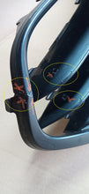Load image into Gallery viewer, SEAT CUPRA BORN 21- ATRAPA GRILL KRATKA ŚRODKOWA ZDERZAKA PRZÓD 10E805903C