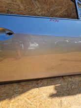 Load image into Gallery viewer, MAZDA 3 III 08-13 DRZWI PRAWY PRZÓD PRZEDNIE