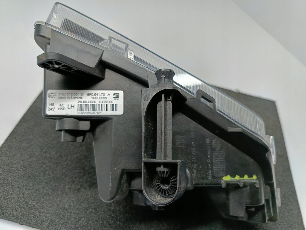 SEAT IBIZA V 5 6F 17- HALOGEN LAMPA PRZECIWMGIELNA LEWY PRZÓD H8 6F0941701A