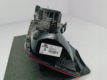 Laden Sie das Bild in den Galerie-Viewer, SEAT MII KF1 11- RÜCKLEUCHTE RECHTS HINTEN RECHTE HINTERE FARBE EU OEM 1SL945096K