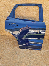 Laden Sie das Bild in den Galerie-Viewer, FORD KUGA MK3 III 19- LV4BS24720 DRZWI PRAWY TYŁ TYLNE