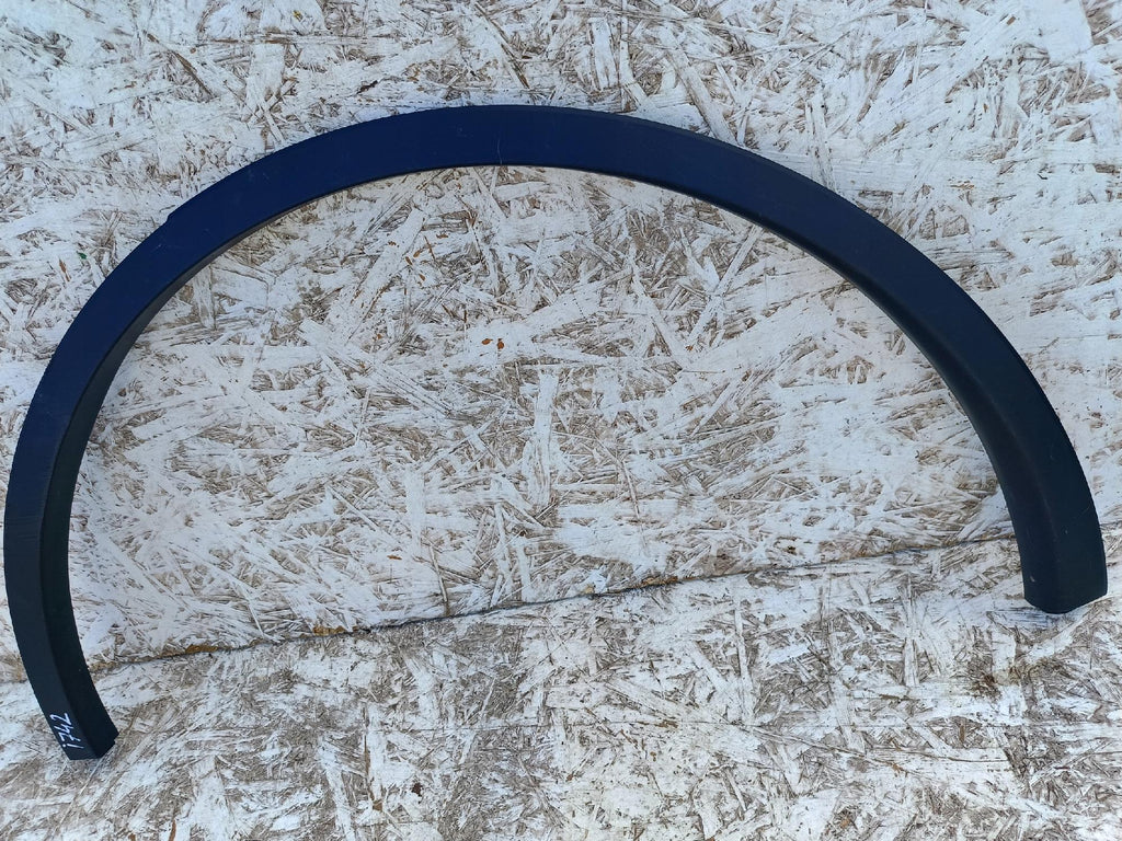 TESLA MODEL Y MY 22- KOTFLÜGELLEISTE LINKS HINTEN 1658697-00-A