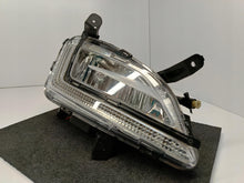 Laden Sie das Bild in den Galerie-Viewer, HYUNDAI TUCSON III LIFT 18- NEBELSCHEINWERFER TAGFAHRLICHT LED RECHTS VORNE 92202-D7600